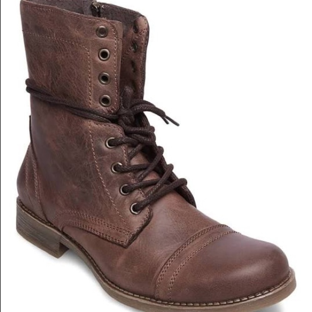 Steve Madden Brown Troopa Lace-up Boots